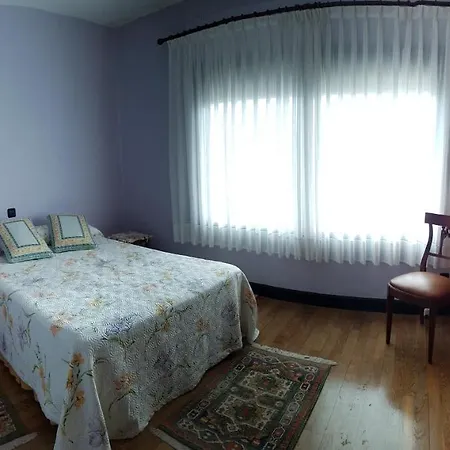Chalet Con Vistas Al Mar En El Centro De Luanco بيت للعطل